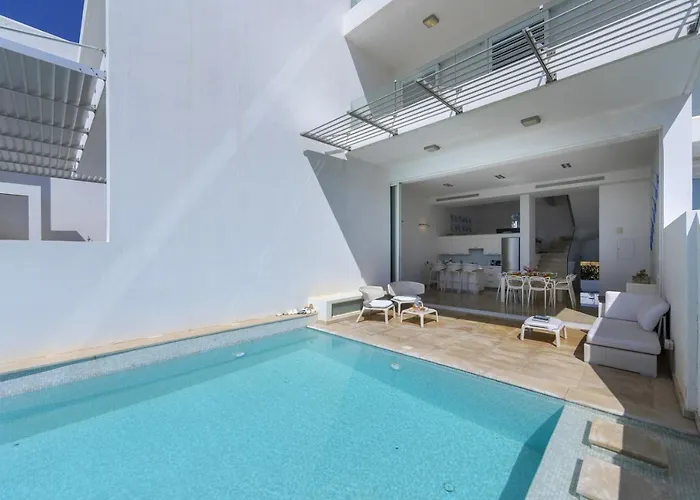 Вилла Kalena Seafront *