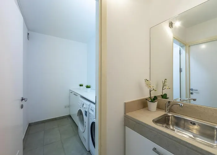 Villa Kalena Seafront *